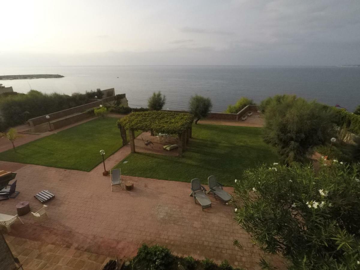 Magnolia Gialla Bed and Breakfast Trappeto  Exterior foto